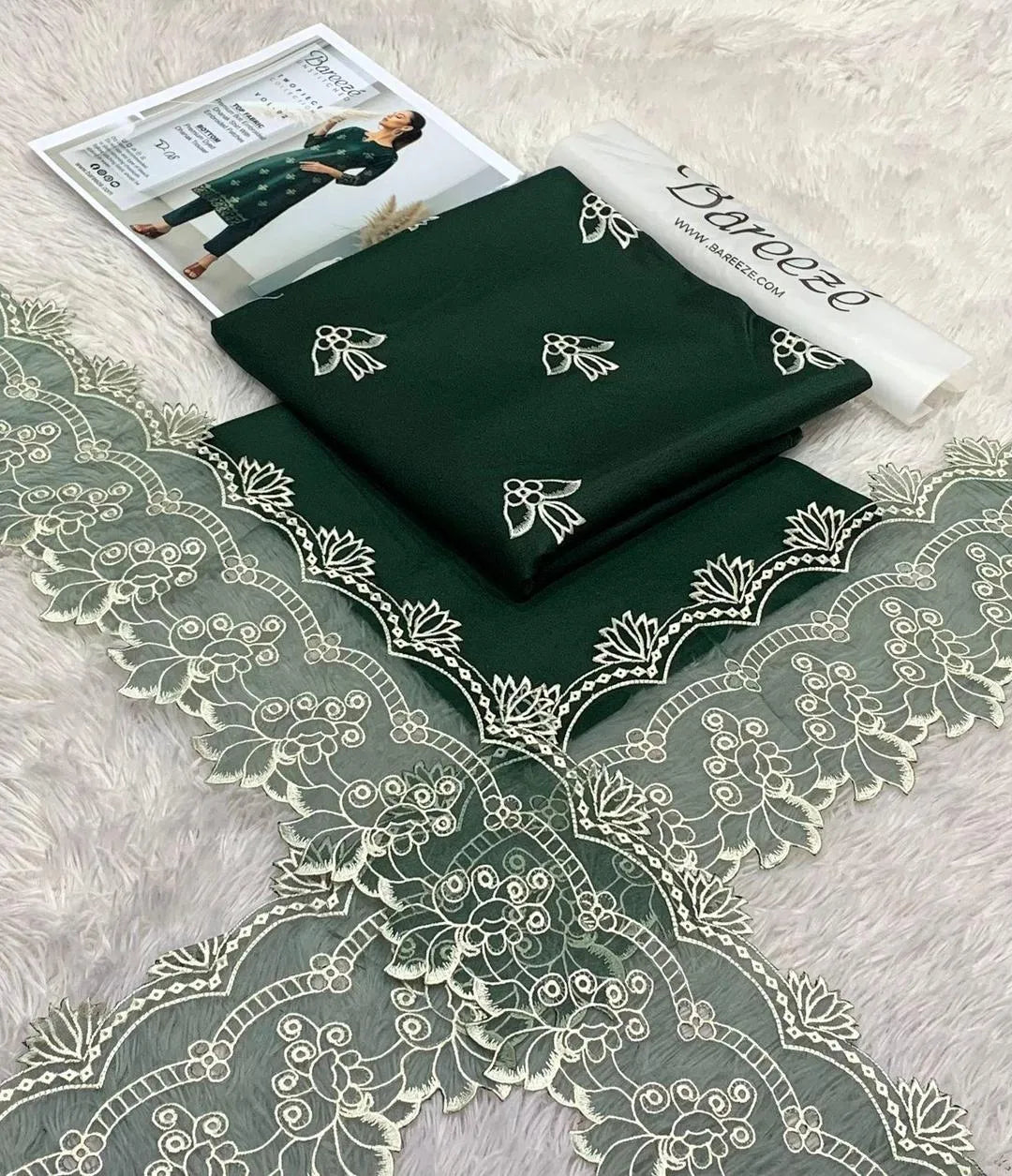 Green Embroidered Lawn 2-Piece Unstitched Suit | White Embroidery | Summer Collection by Khaas Kapra